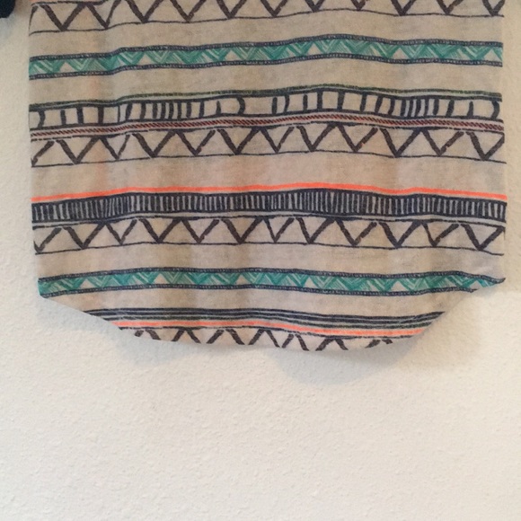 Geometric Sheer Knit T-Shirt - Picture 5 of 6